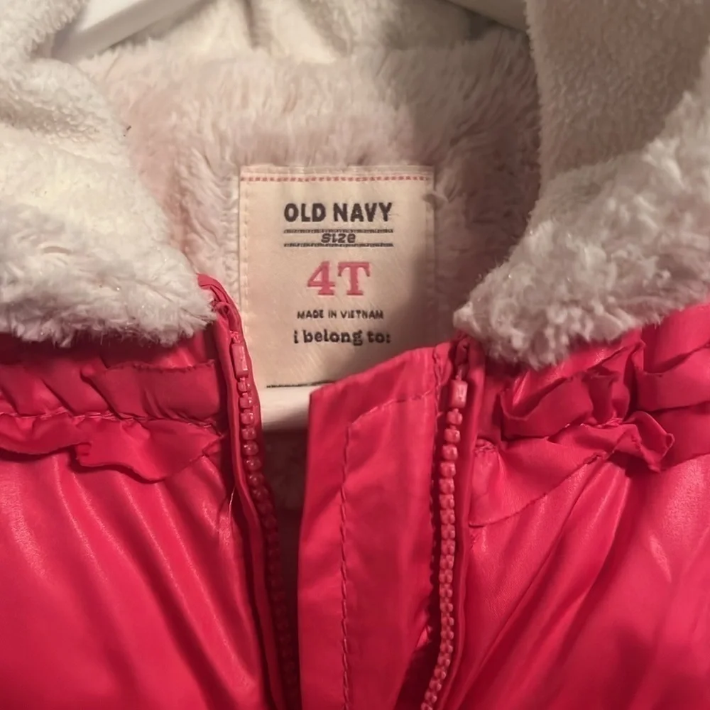 👧🏻Old Navy girls vest size 4